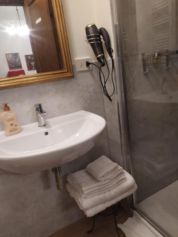 אסיסי Camere Le Cascatelle מראה חיצוני תמונה